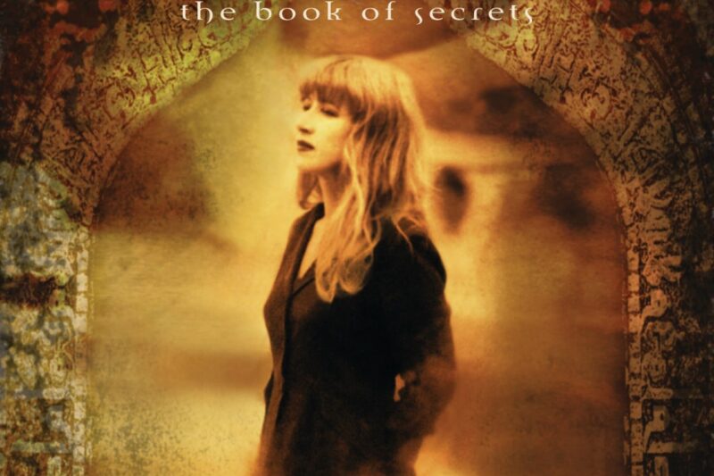 Loreena McKennitt – The Book of Secrets